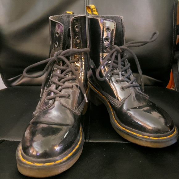 Dr. Martens Shoes - Dr. Martens Boots